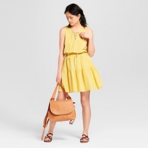Universal Thread Yellow Sleeveless Dress - Picture 1 of 5